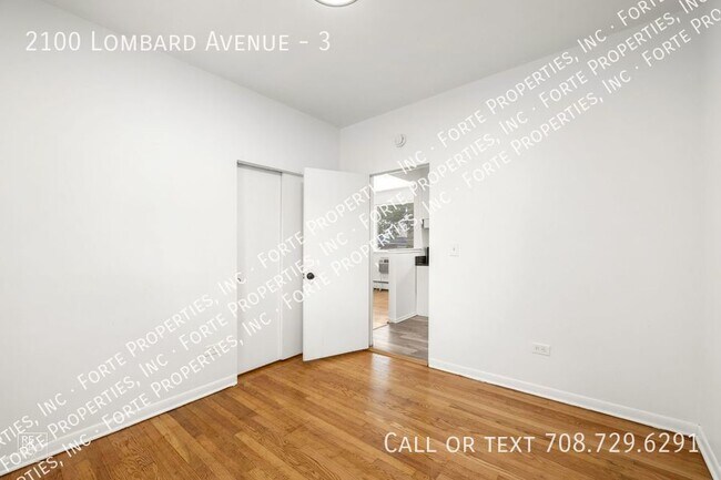 Building Photo - 2100 Lombard Ave