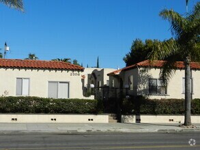 Building Photo - 2558 E St