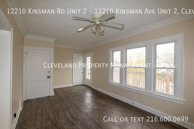 Foto del edificio - 12210 Kinsman Rd