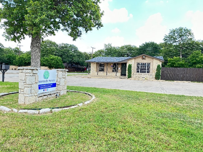 Building Photo - 1220 Brown Trail