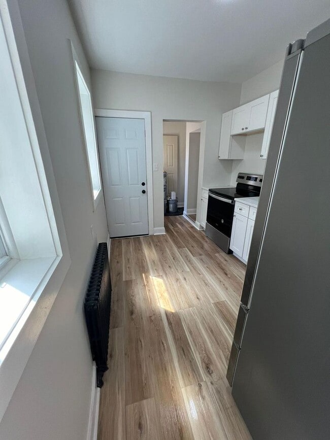 Foto del edificio - Huge 5 bedroom house with off-street parking