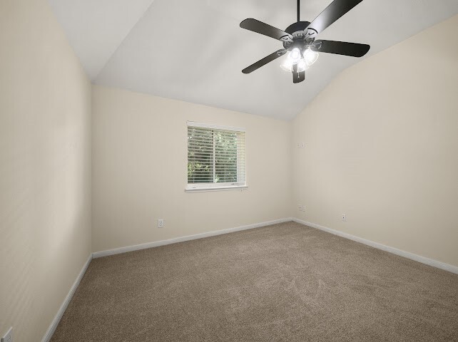 Building Photo - 3211 London Ln