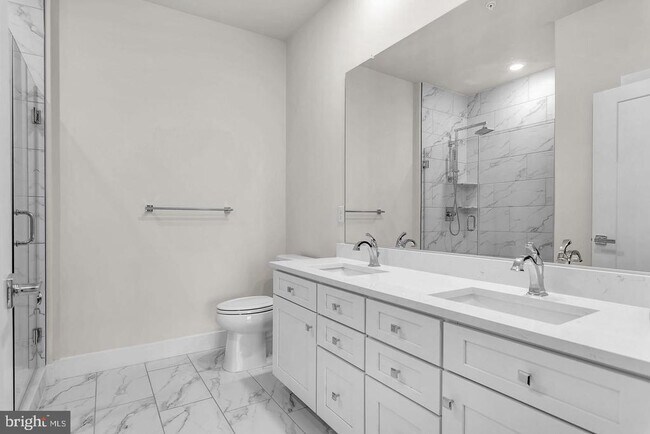 Foto del edificio - 1761 Old Meadow Rd