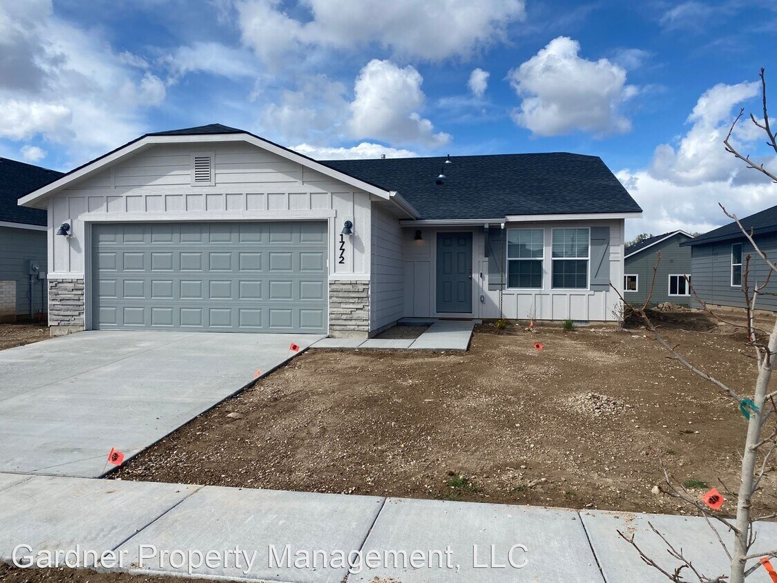 Foto principal - 3 br, 2 bath House - 1772 E. Celbridge St.