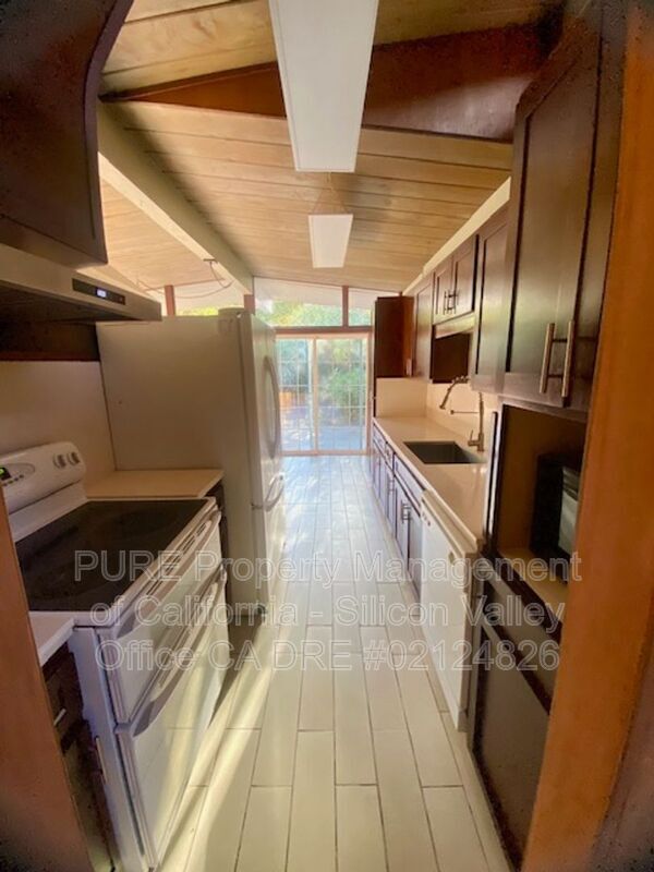 Foto del edificio - 4134 Wilkie Way