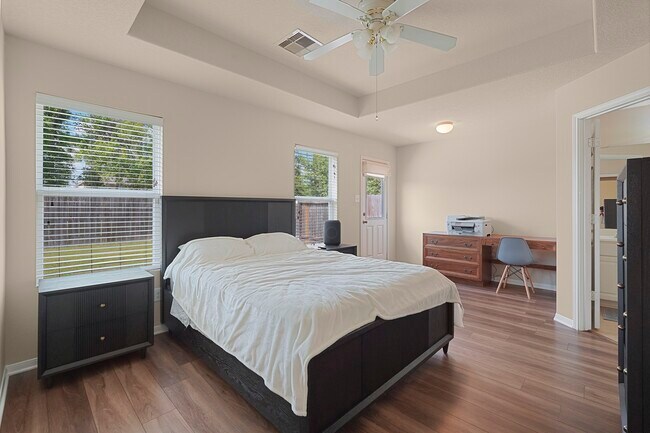 Foto del edificio - 29417 Forest Floor Ln
