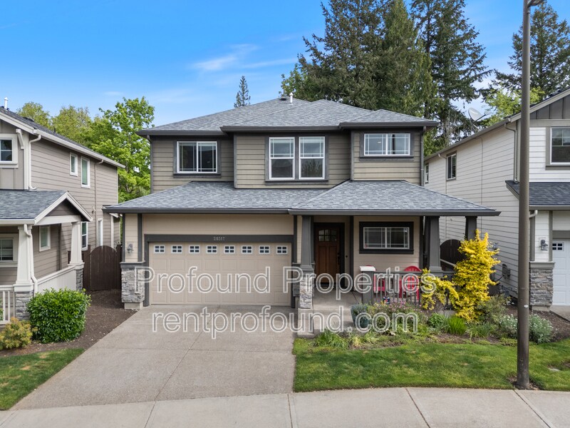 Primary Photo - 20317 SW Gracie St