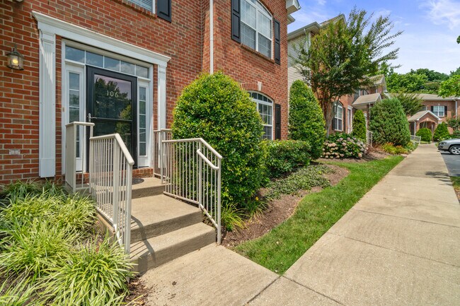 Foto del edificio - 6952 Highway 70 S