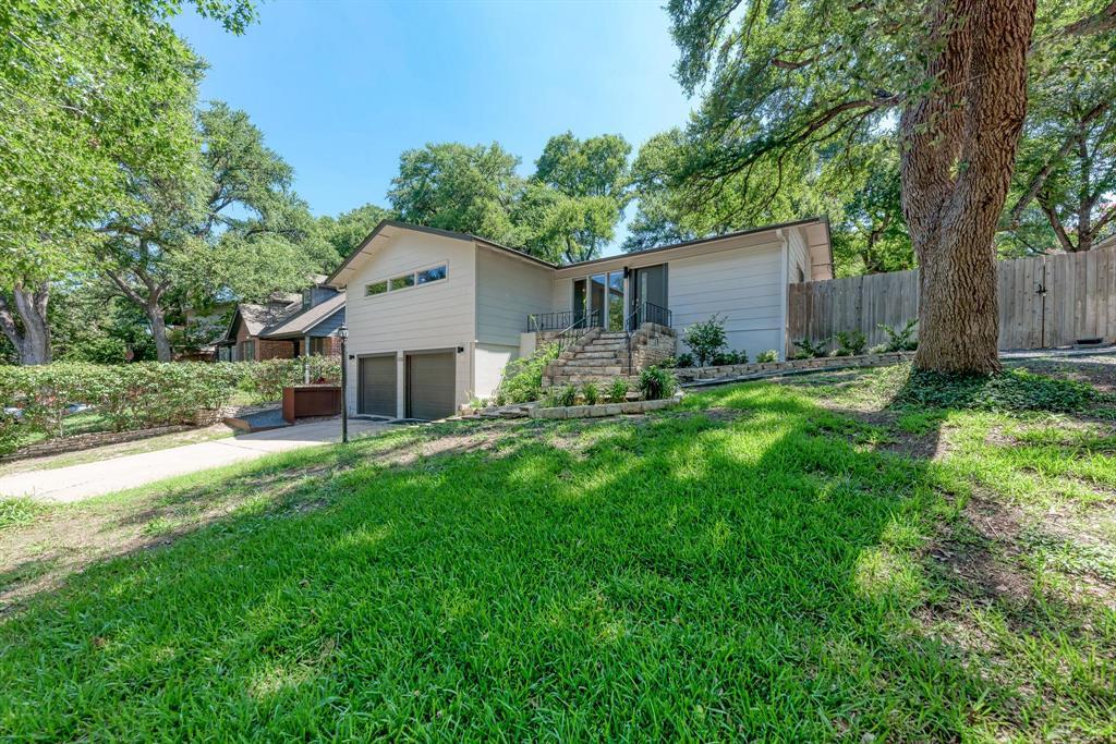 Foto principal - 1700 Antler Dr
