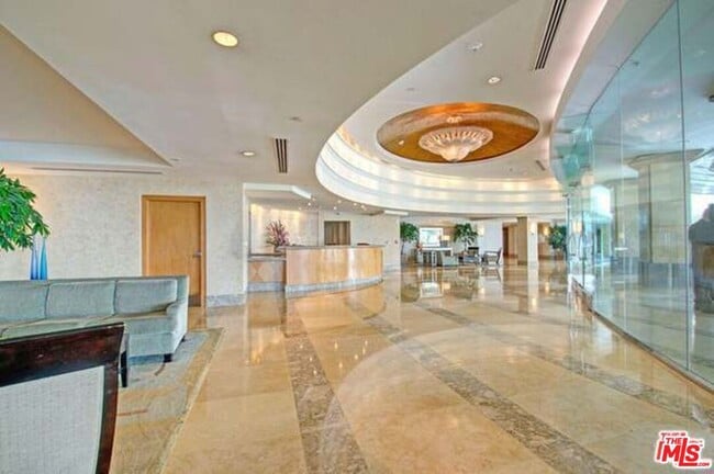 Foto del edificio - 201 Ocean Ave Ext