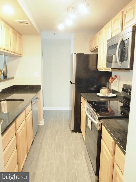 Foto del edificio - 13112 Briarcliff Terrace