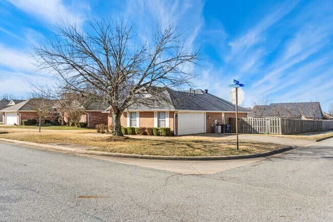 Foto del edificio - 7100 Millennium-