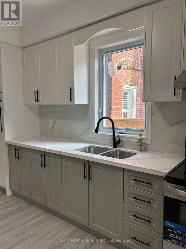 Photo du bâtiment - 262 Clinton St