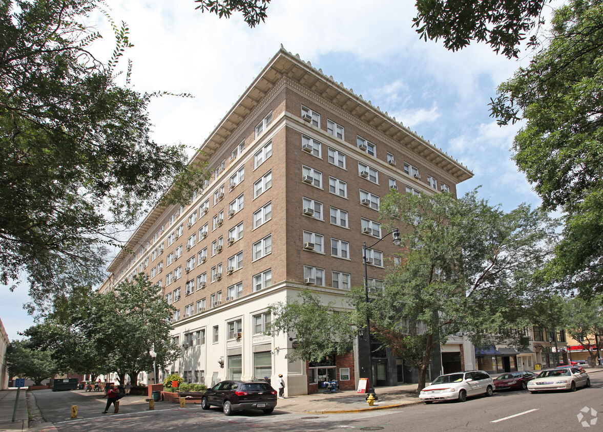 Foto del edificio - Richmond Summit