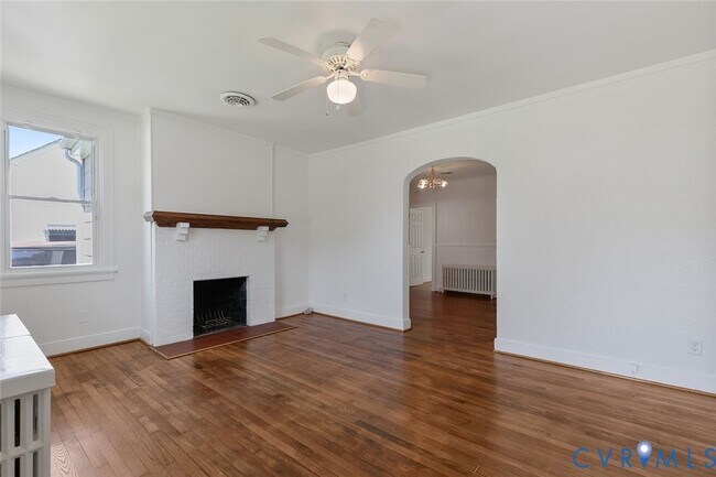 Foto del edificio - 2702 Maplewood Rd