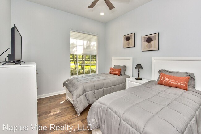 Building Photo - 3 br, 2 bath House - 14880 DONATELLO CT.
