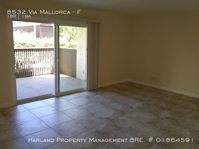 Building Photo - 8532 Via Mallorca Unit F