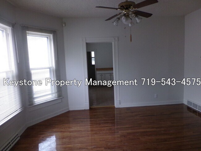 Foto del edificio - ALL Utilities Included with Rent! South-si...