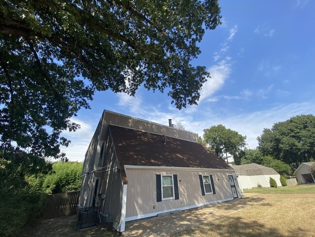Building Photo - 5808 Lynnfield Memphis, TN 38119