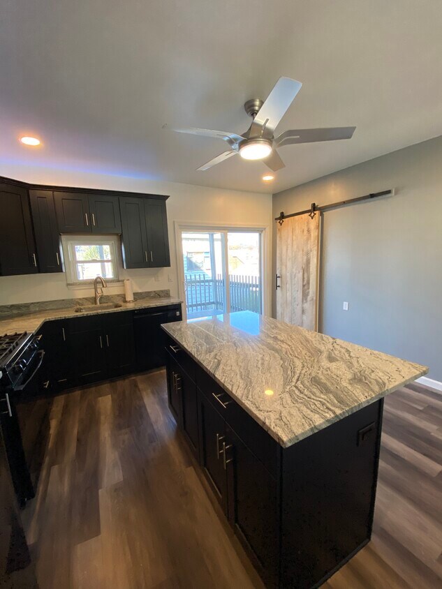 Foto principal - 5411 Keystone St