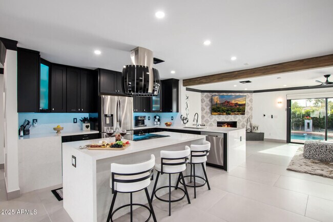 Foto del edificio - 7737 E Roosevelt St