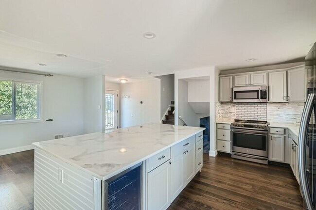 Building Photo - 1860 W 104Th Place, Northglenn, CO, 80234