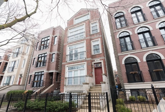 Foto del edificio - 2714 N Wayne Ave