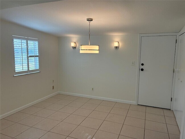 Foto del edificio - 6905 S Trask St