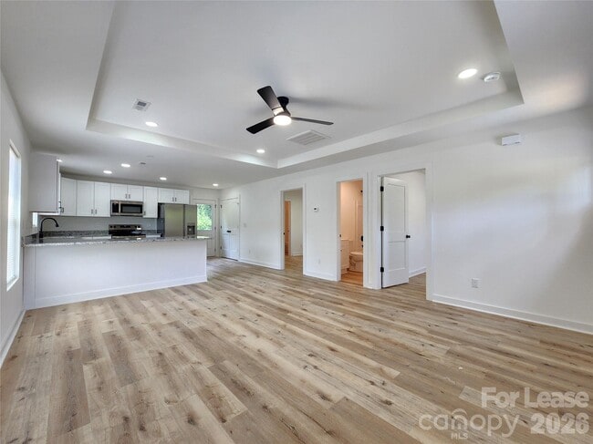 Building Photo - 310 Pope St