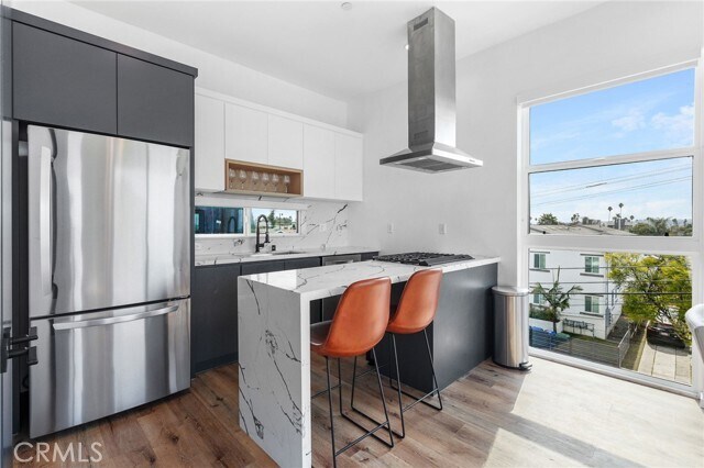 Foto principal - 4537 W 16th Pl