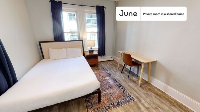 Foto del edificio - Room in Shared 3 bed/1 bath home