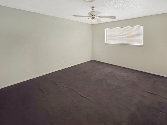 Foto del edificio - 701-703-703 E Sunset Cir