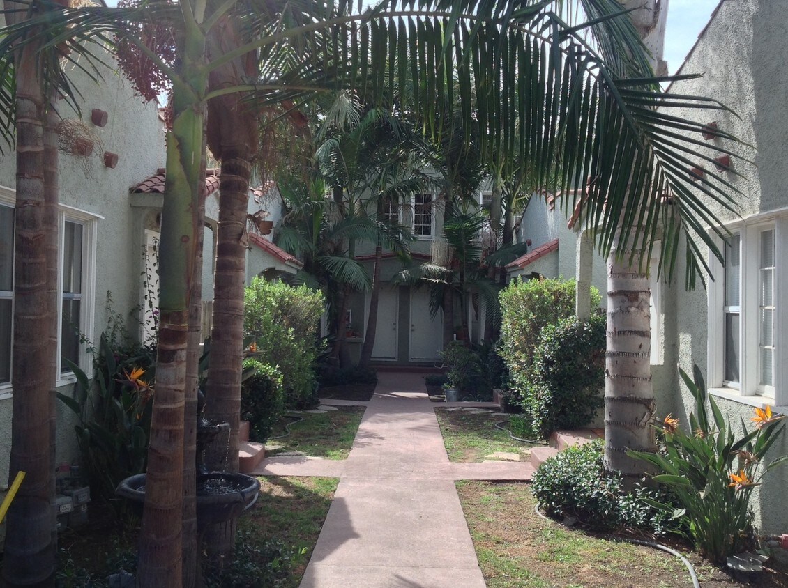 Foto principal - 5214 Fountain Ave