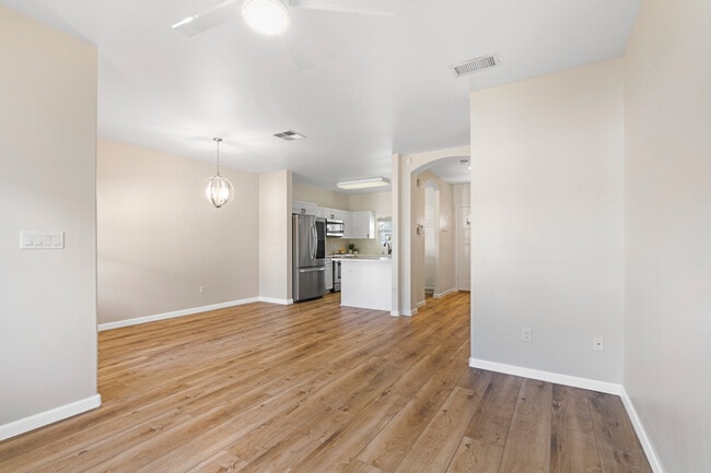 Building Photo - 91-1170-1170 Kaileolea Dr