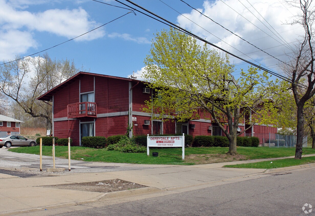 Foto del edificio - 1015-1019 Derbydale Rd