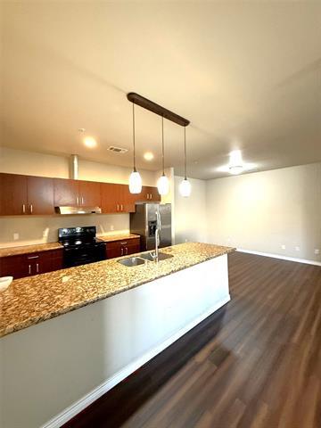 Building Photo - 1100 W Trinity Mills Rd