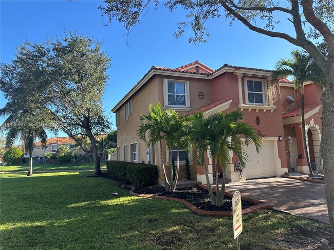 Building Photo - 15313 SW 31st Ter