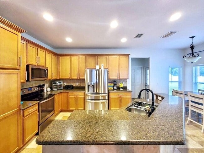 Building Photo - 1043 Crane Crest Way