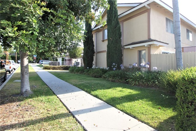 Building Photo - 12423 Breezewood Dr