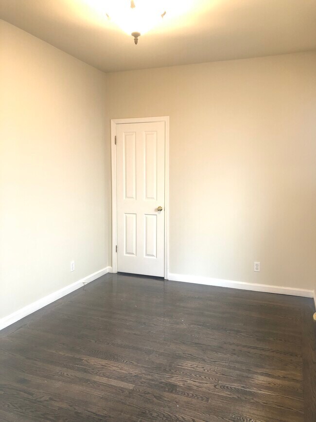 Foto del edificio - 1946 McAllister St