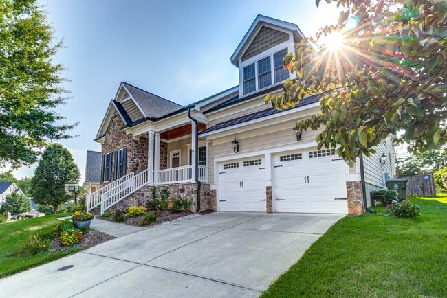 Building Photo - 4028 Enfield Ridge Dr