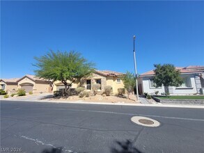 Building Photo - 9338 Wilderness Glen Ave