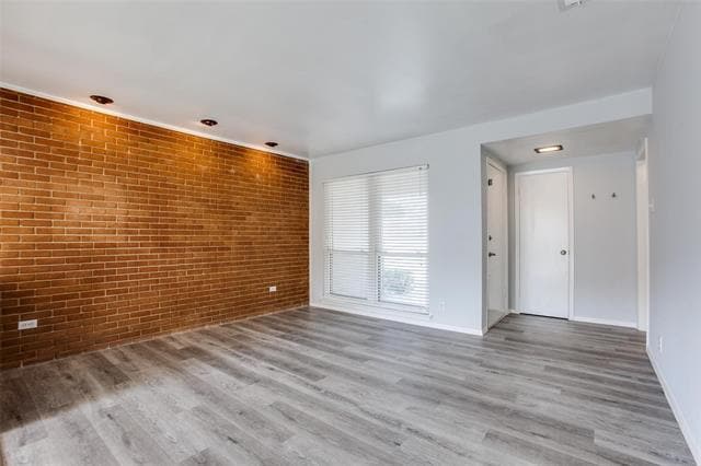 Building Photo - 823 Wisteria Way