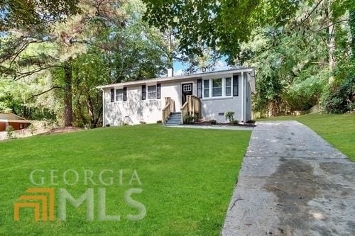 Building Photo - 425 Cologne Dr SE
