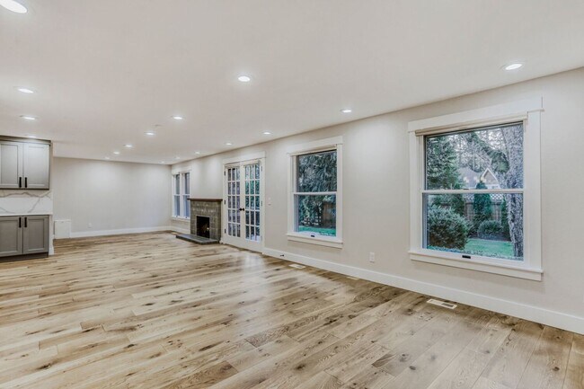 Foto del edificio - 3bd/2ba Woodinville Home