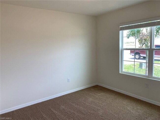 Building Photo - 2804 Zaragoza Ct