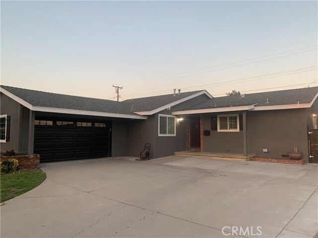 Primary Photo - 1014 N Prospero Dr