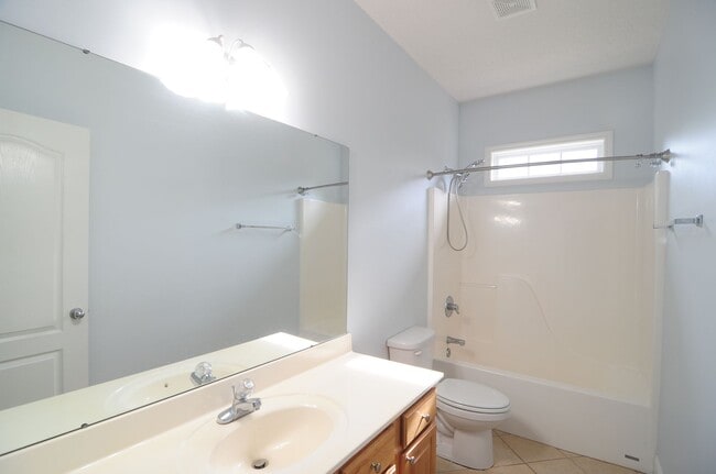 Building Photo - 5016 Liberty Park Cir SE