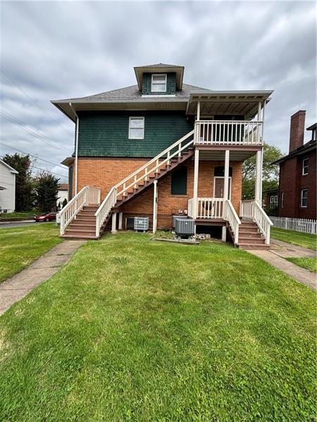 Building Photo - 802 12th St