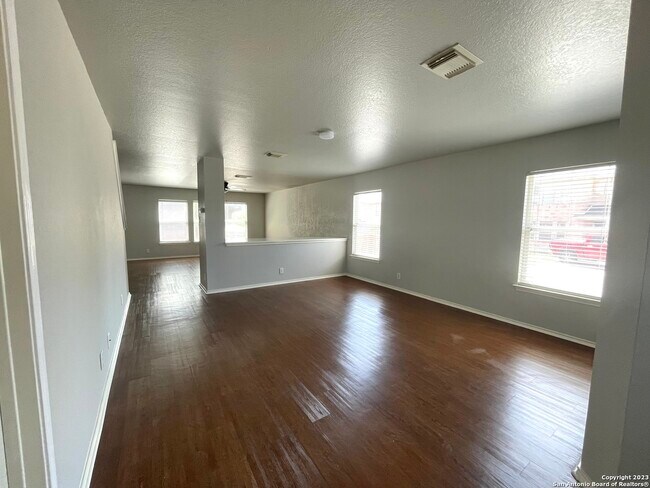 Foto del edificio - 13 Palomar Hills